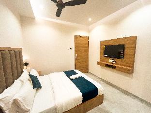 Hotel Grand Executive,,3 star