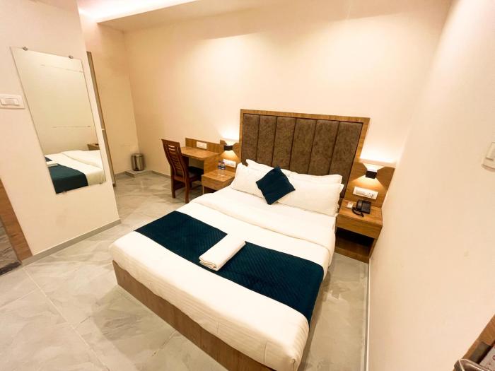 hotel grand executive