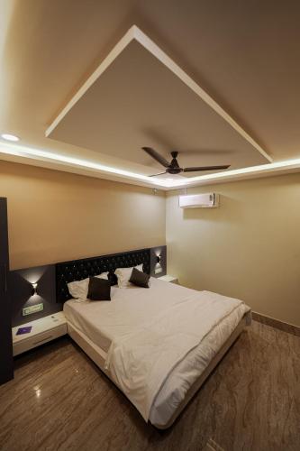 Hotel Lavasa,,2 star