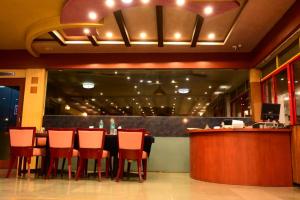 matrix inn association with we hotels