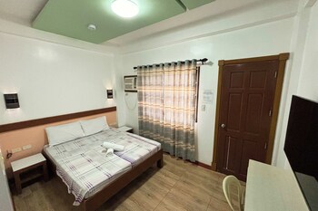 sea jewel hotel puerto galera powered by cocotel