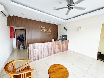 Oyo 91010 Furich Hotel,,2 star