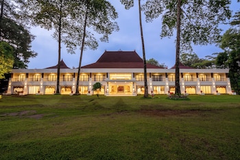 the omala resort tretes