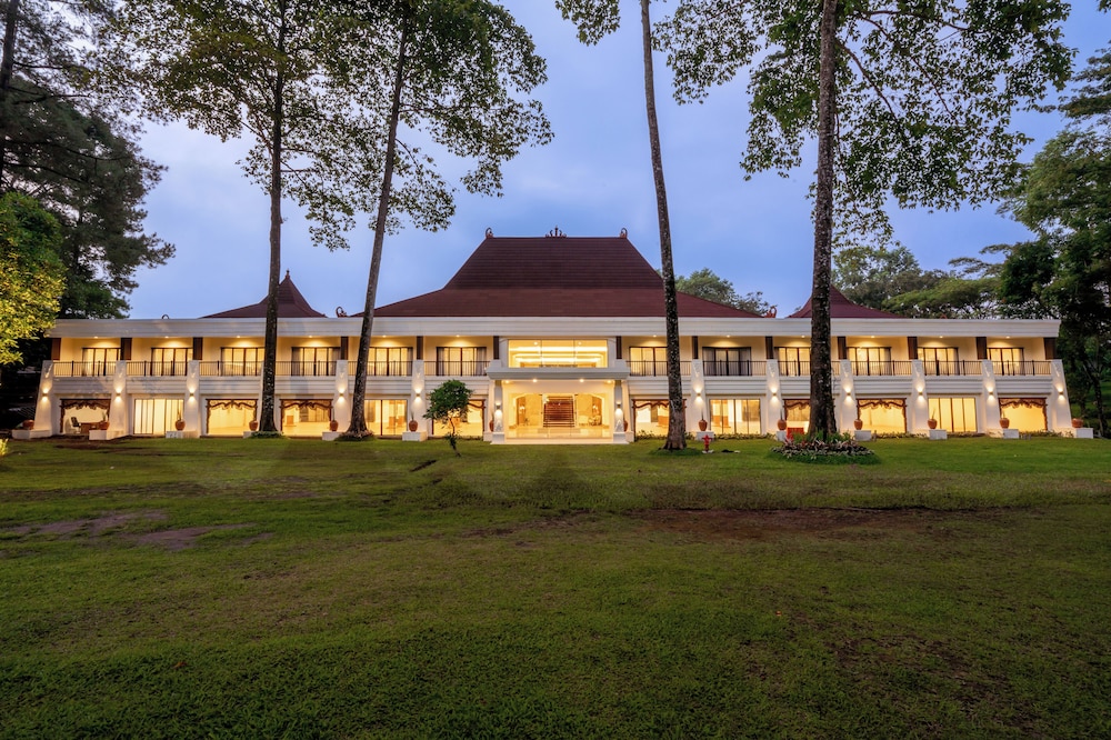 the omala resort tretes