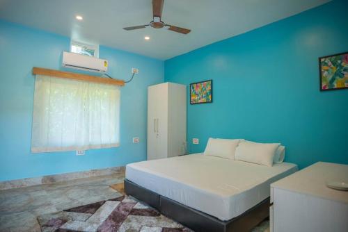 michaels island resort