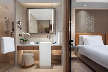 candd hotel donghai quanzhou
