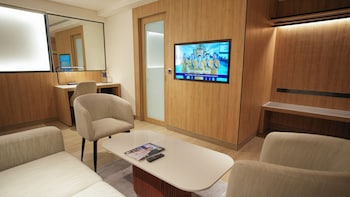 transit by encalm nap and shower
