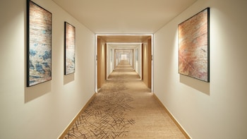 transit by encalm nap and shower