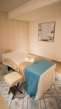 transit by encalm nap and shower