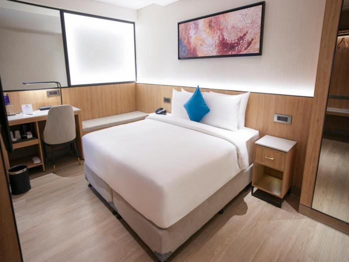 transit by encalm nap and shower