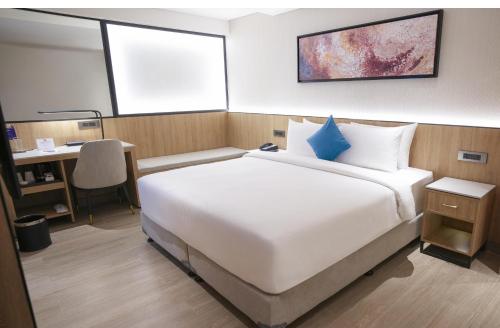 transit by encalm nap and shower