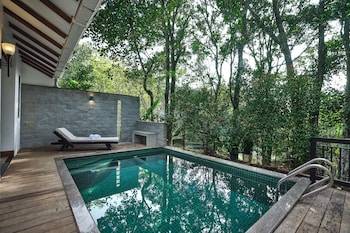 reen resorts aanavilasam thekkady