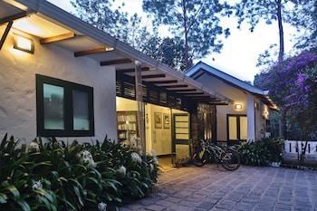 reen resorts aanavilasam thekkady