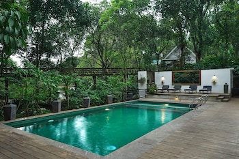 reen resorts aanavilasam thekkady