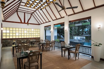 reen resorts aanavilasam thekkady