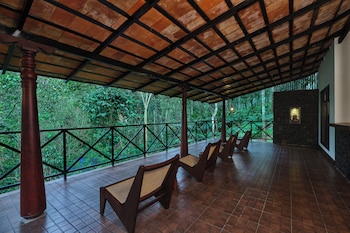 reen resorts aanavilasam thekkady