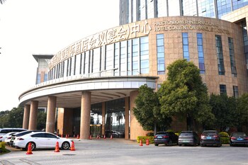 halcyonbower international hotel