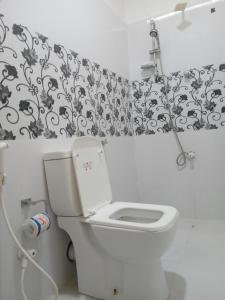 ceylon beach haven uppuveli