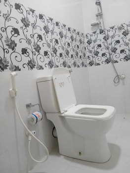 ceylon beach haven uppuveli