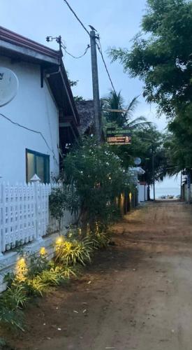 ceylon beach haven uppuveli