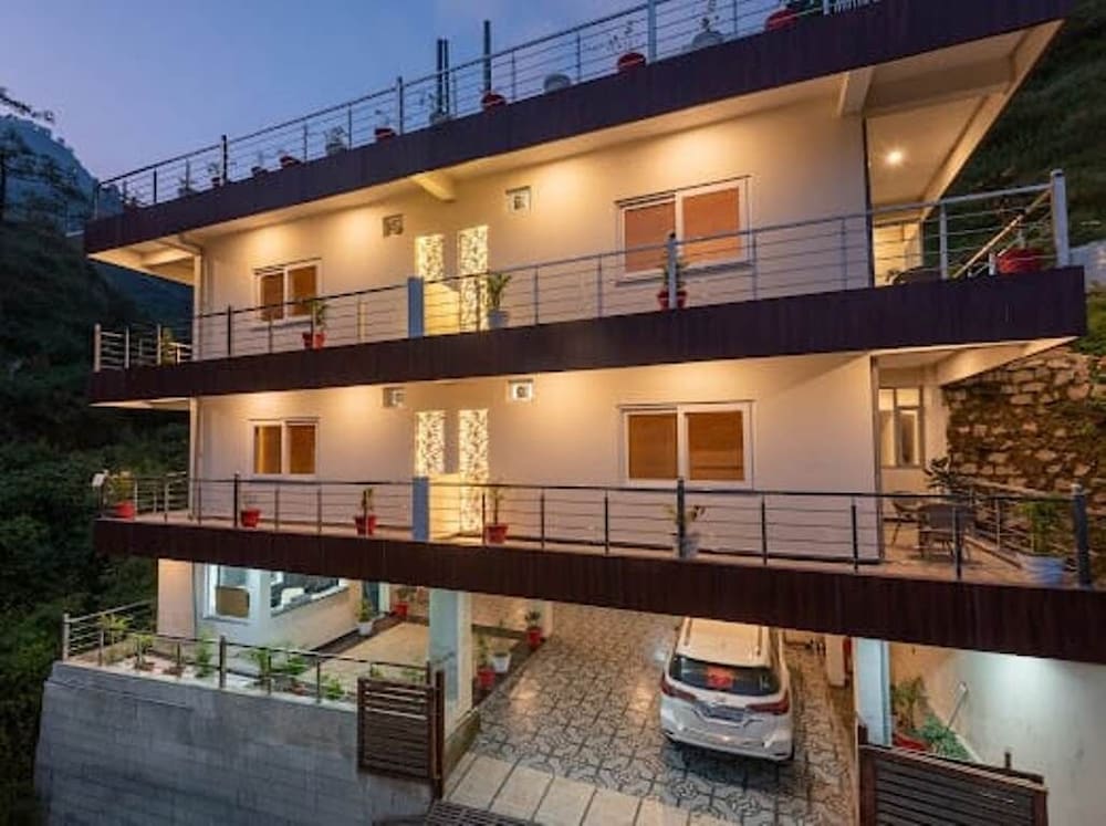 hotel creek valley mussoorie