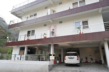 hotel creek valley mussoorie