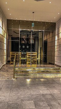 hayat alfursan for apartments hotel