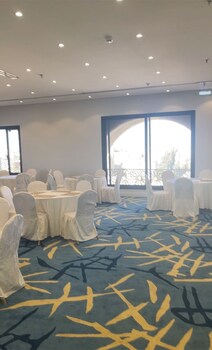 hayat alfursan for apartments hotel