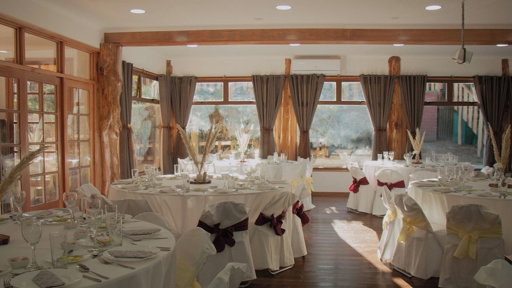 hotel y restaurant dona rode