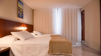 hotel maywa