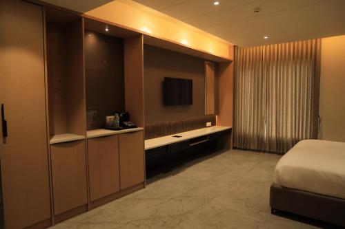 vantara suites
