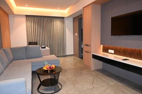 Vantara Suites,,3 star