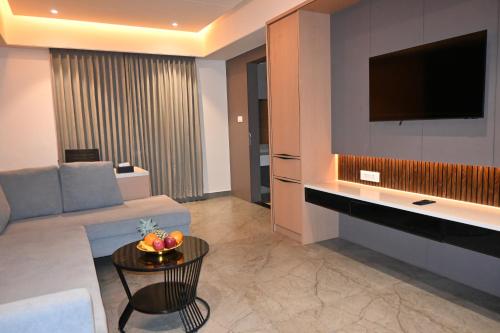 Vantara Suites,,3 star