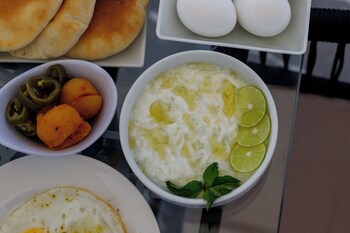 pyramids sunshine view