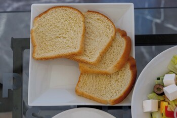 pyramids sunshine view