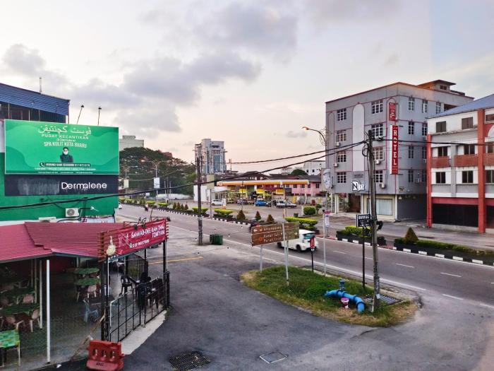 salaam suites hotel