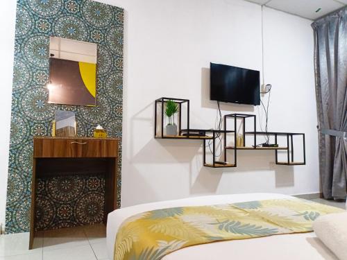 salaam suites hotel
