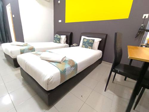 salaam suites hotel