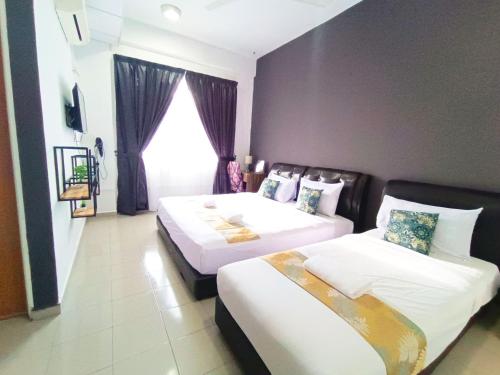 salaam suites hotel