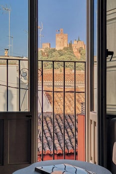 u sense granada gran via