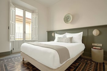 u sense granada gran via