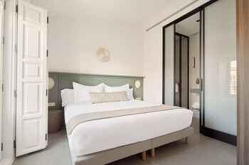 u sense granada gran via