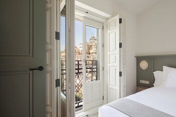 u sense granada gran via