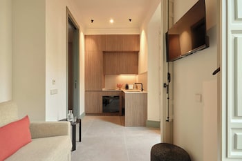 u sense granada gran via