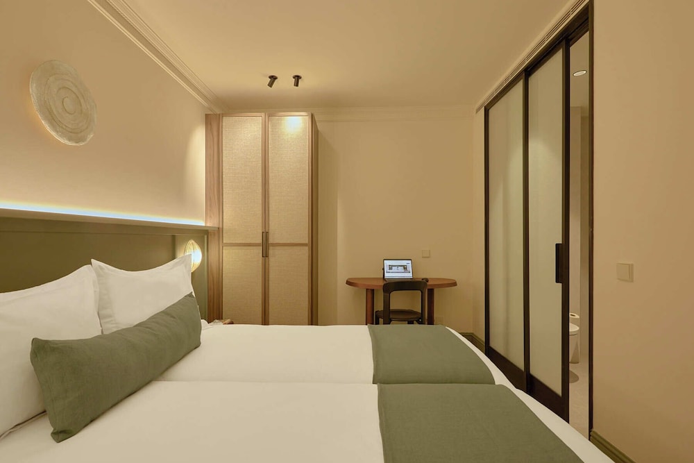 u sense granada gran via