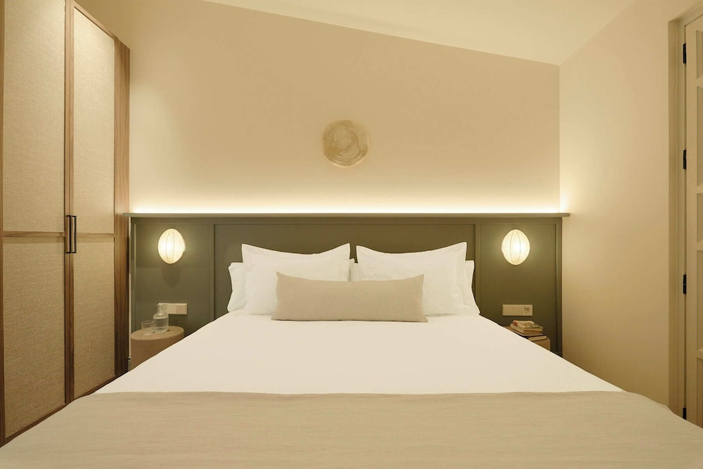 u sense granada gran via