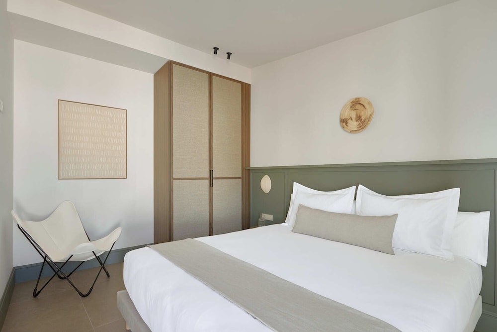 u sense granada gran via