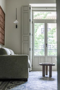 u sense granada gran via