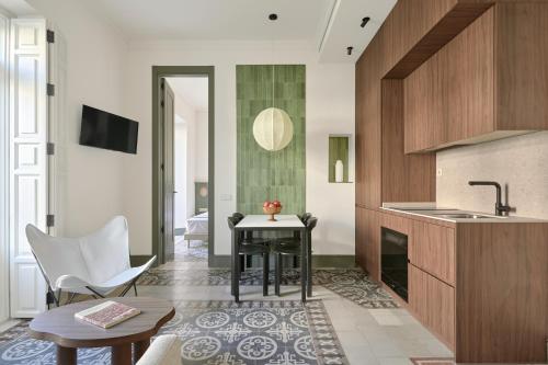 u sense granada gran via