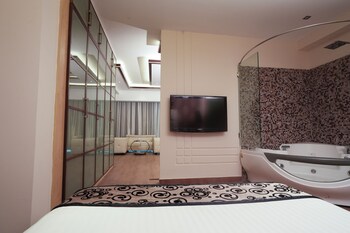 royal residence dhaka